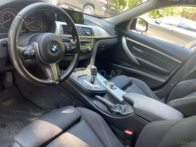 BMW 320-13