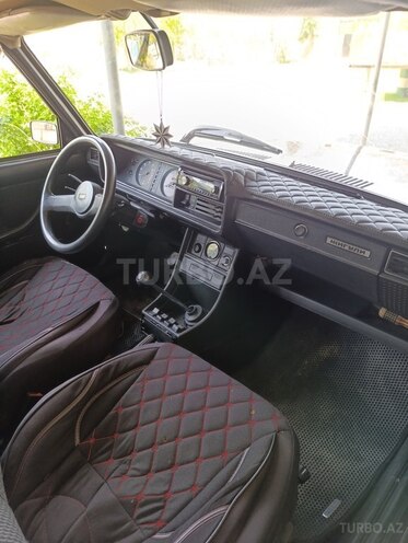 LADA (VAZ) 2107 2004, 27,000 km - 1.6 l - Saatlı