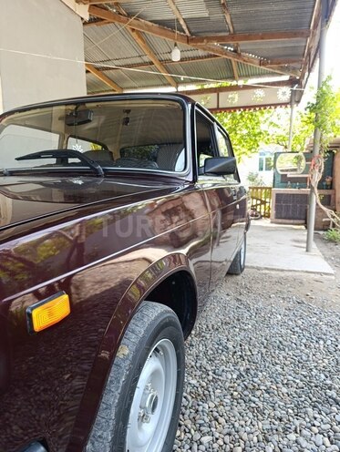 LADA (VAZ) 2107 2004, 27,000 km - 1.6 l - Saatlı