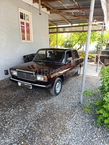 LADA (VAZ) 2107 2004, 27,000 km - 1.6 l - Saatlı