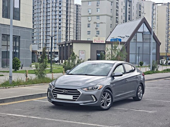 Hyundai Elantra 2017, 88,000 km - 2.0 l - Bakı