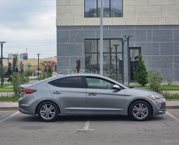 Hyundai Elantra 2017, 88,000 km - 2.0 l - Bakı