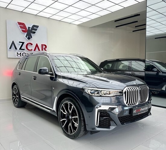 BMW X7-4