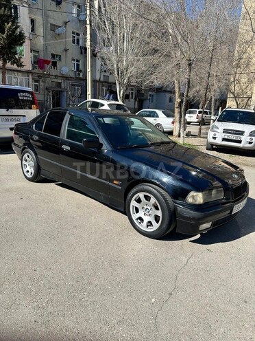 BMW 316 1995, 238,739 km - 1.8 l - Sumqayıt