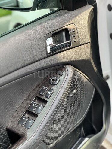 Kia Optima-6