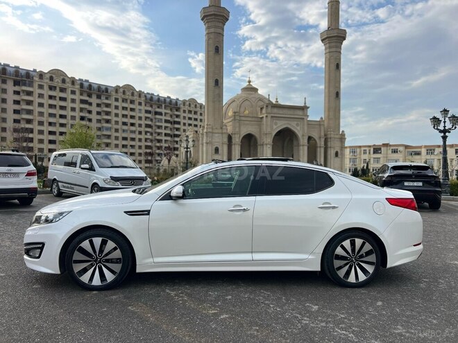 Kia Optima-12