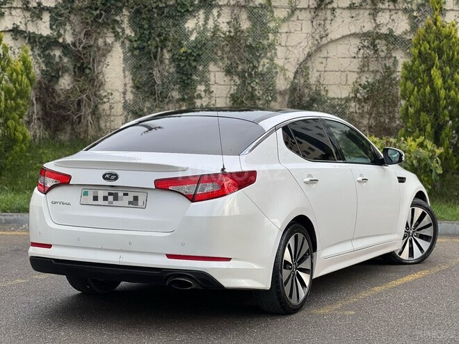 Kia Optima-11