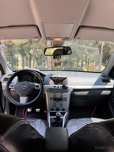 Opel Astra 2009, 212,000 km - 1.4 l - Şirvan