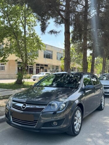 Opel Astra 2009, 212,000 km - 1.4 l - Şirvan