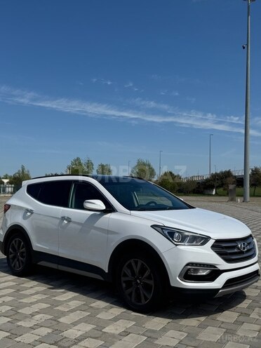 Hyundai Santa Fe 2017, 196,340 km - 2.0 л - Bakı