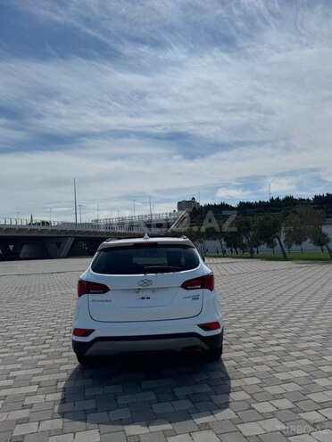Hyundai Santa Fe 2017, 196,340 km - 2.0 л - Bakı
