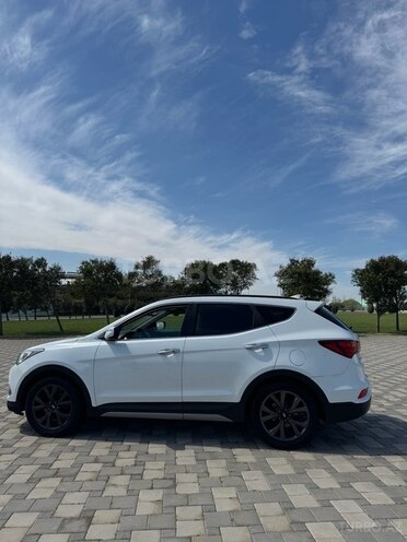 Hyundai Santa Fe 2017, 196,340 km - 2.0 л - Bakı