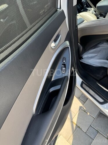 Hyundai Santa Fe 2017, 196,340 km - 2.0 л - Bakı