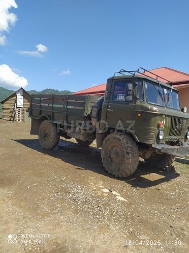 GAZ 66 1992, 250,000 km - 4.5 l - Astara