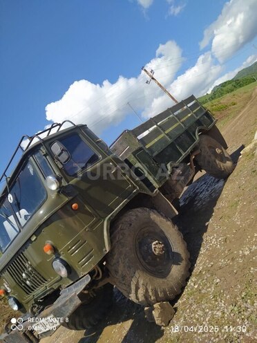 GAZ 66 1992, 250,000 km - 4.5 l - Astara