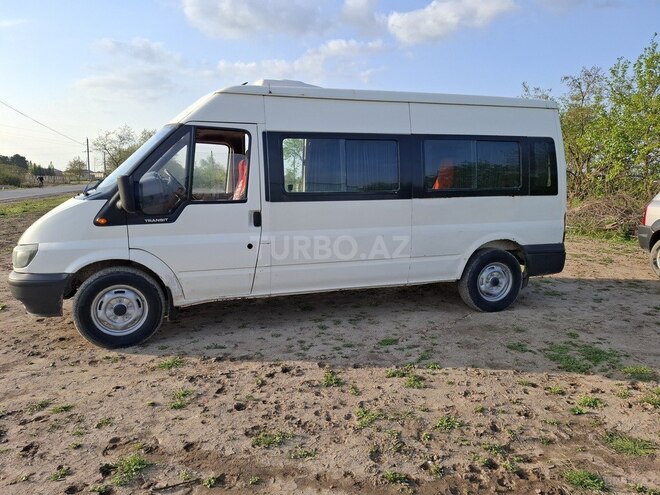 Ford Transit 2004, 304,000 km - 2.4 л - Saatlı