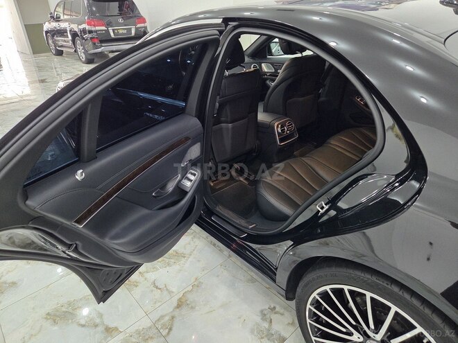 Mercedes S 350 d-11