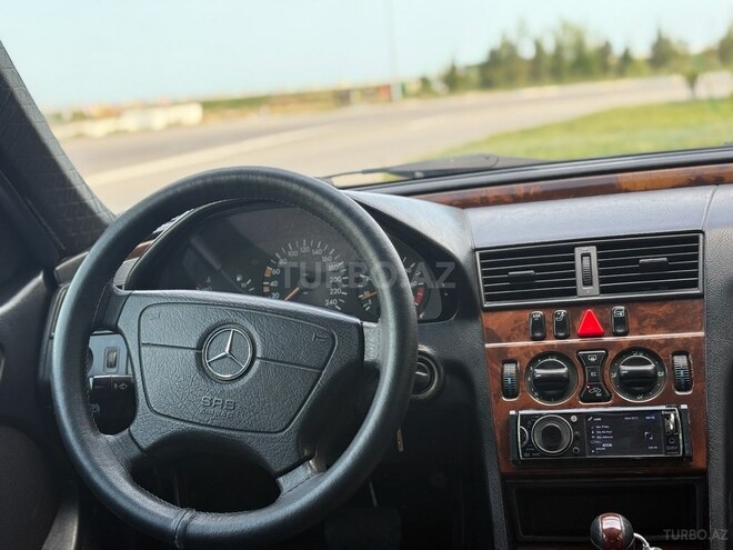 Mercedes C 200 1998, 356,300 km - 2.0 l - Bakı