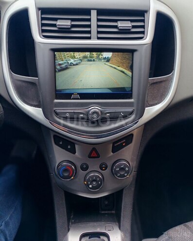 Chevrolet Aveo-8