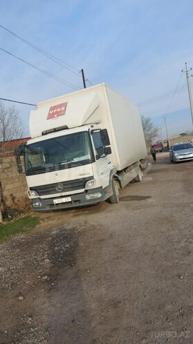 Mercedes Atego 818 2010, 560,000 km - 4.3 л - Bakı