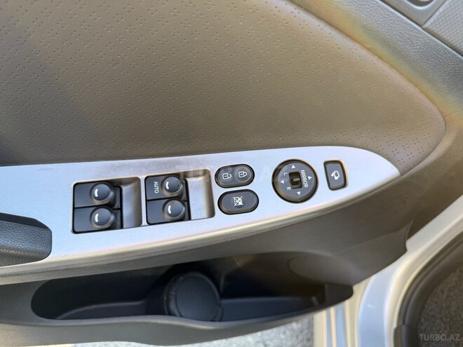 Hyundai Accent 2015, 160,450 km - 1.6 l - Bakı