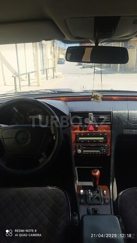 Mercedes C 200 1997, 370,000 km - 2.0 л - Bakı