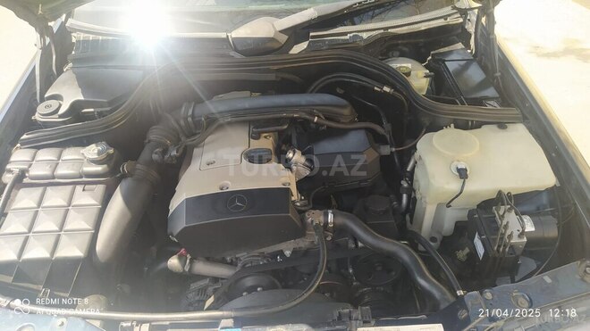 Mercedes C 200 1997, 370,000 km - 2.0 л - Bakı
