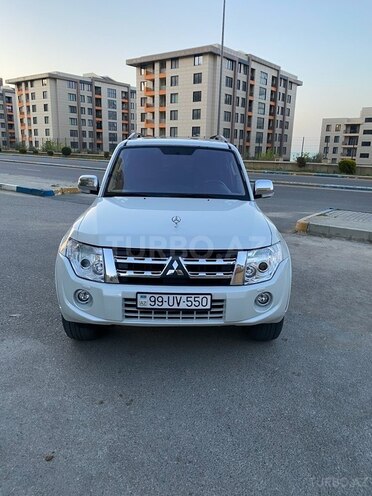 Mitsubishi Pajero 2013, 268,000 km - 3.5 l - Bakı