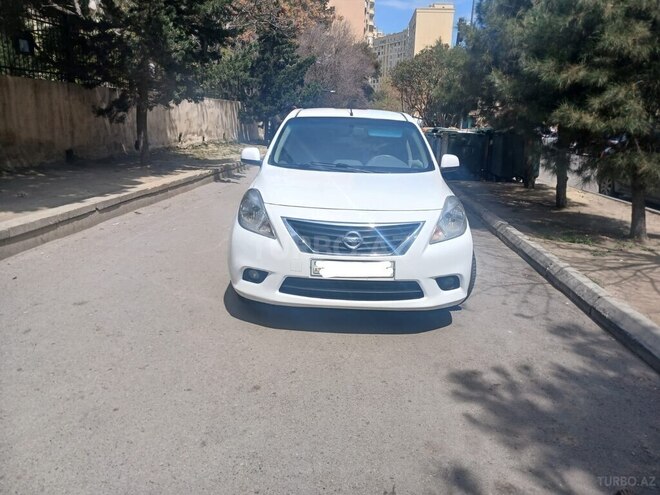 Nissan Sunny 2012, 182,000 km - 1.5 l - Bakı