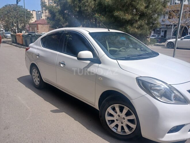 Nissan Sunny 2012, 182,000 km - 1.5 l - Bakı