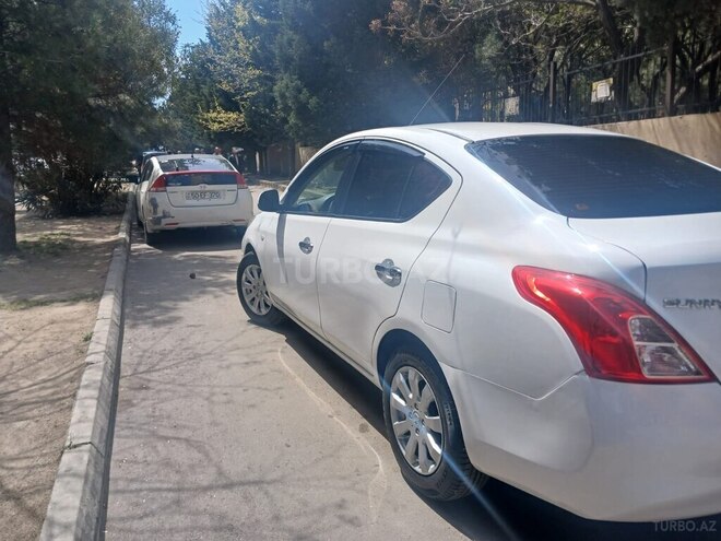 Nissan Sunny 2012, 182,000 km - 1.5 l - Bakı
