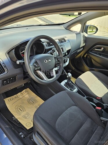 Kia Rio 2016, 120,000 km - 1.6 l - Bakı