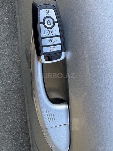 Ford Fusion (North America) 2017, 132,000 km - 2.0 л - Bakı