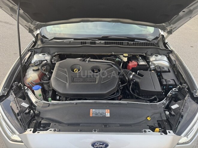 Ford Fusion (North America) 2017, 132,000 km - 2.0 л - Bakı