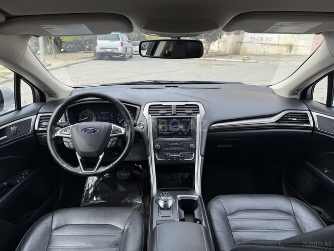 Ford Fusion (North America) 2017, 132,000 km - 2.0 л - Bakı
