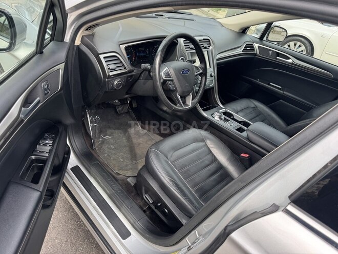 Ford Fusion (North America) 2017, 132,000 km - 2.0 л - Bakı