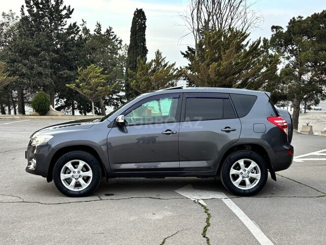 Toyota RAV4 2011, 184,000 km - 2.0 l - Bakı