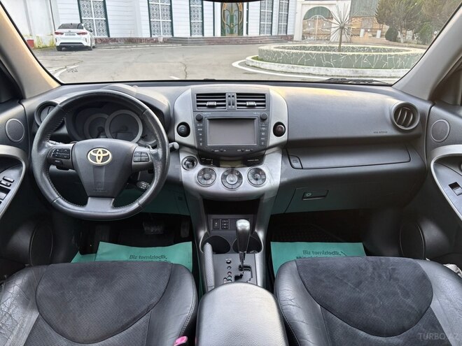 Toyota RAV4 2011, 184,000 km - 2.0 l - Bakı