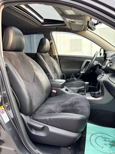 Toyota RAV4 2011, 184,000 km - 2.0 l - Bakı
