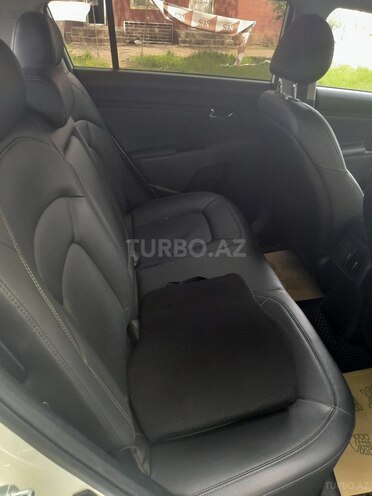Kia Sportage 2015, 185,450 km - 2.0 л - Tovuz