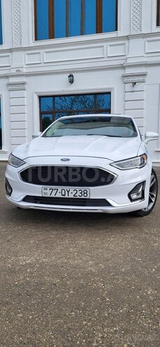 Ford Fusion (North America) 2020, 89,000 km - 2.0 л - Bakı