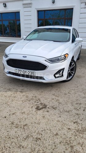 Ford Fusion (North America) 2020, 89,000 km - 2.0 л - Bakı