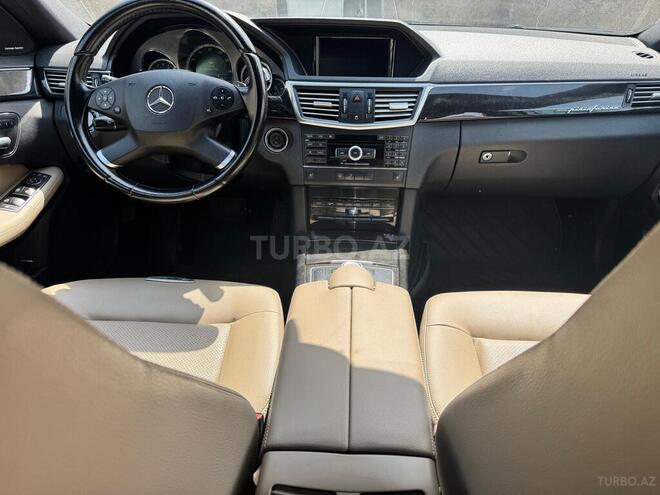 Mercedes E 350 2009, 208,000 km - 3.5 л - Bakı