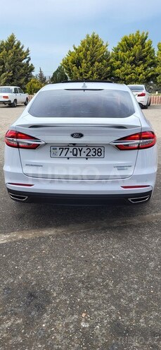 Ford Fusion (North America) 2020, 89,000 km - 2.0 л - Bakı
