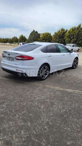 Ford Fusion (North America) 2020, 89,000 km - 2.0 л - Bakı