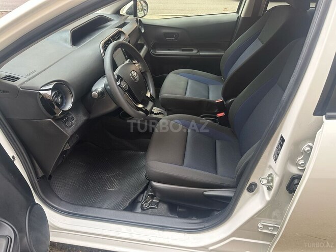 Toyota Aqua 2019, 139,000 km - 1.5 l - Bakı
