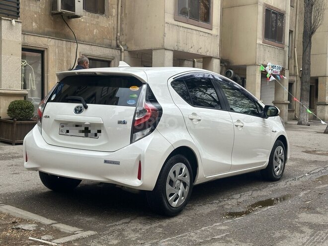 Toyota Aqua 2019, 139,000 km - 1.5 l - Bakı
