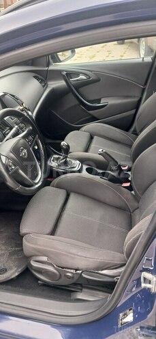 Opel Astra 2011, 286,292 km - 1.7 l - Bakı