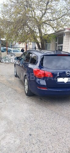 Opel Astra 2011, 286,292 km - 1.7 l - Bakı