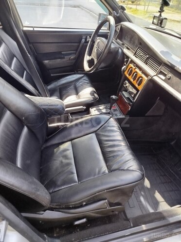 Mercedes 190 1992, 290,000 km - 2.0 л - Sumqayıt
